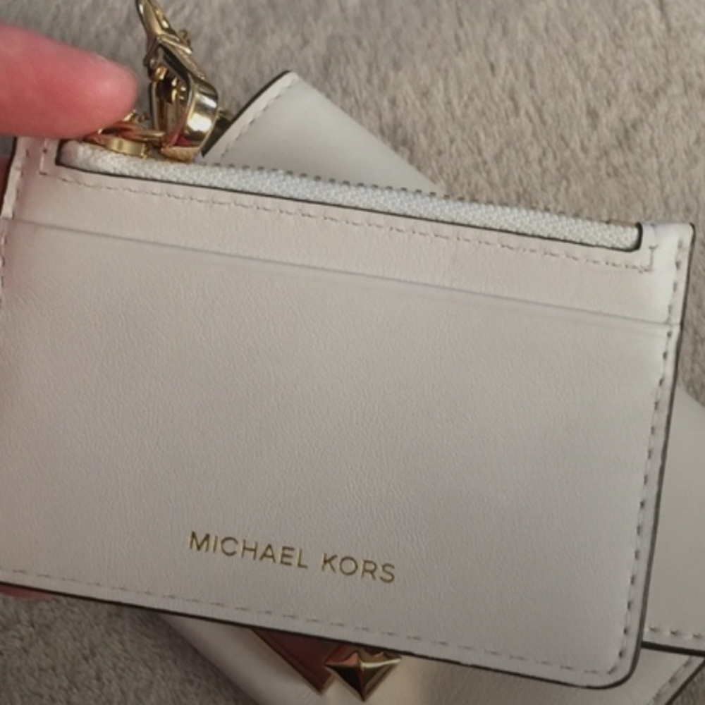 Michael Kors // Chain Wallet - Picture 6 of 6